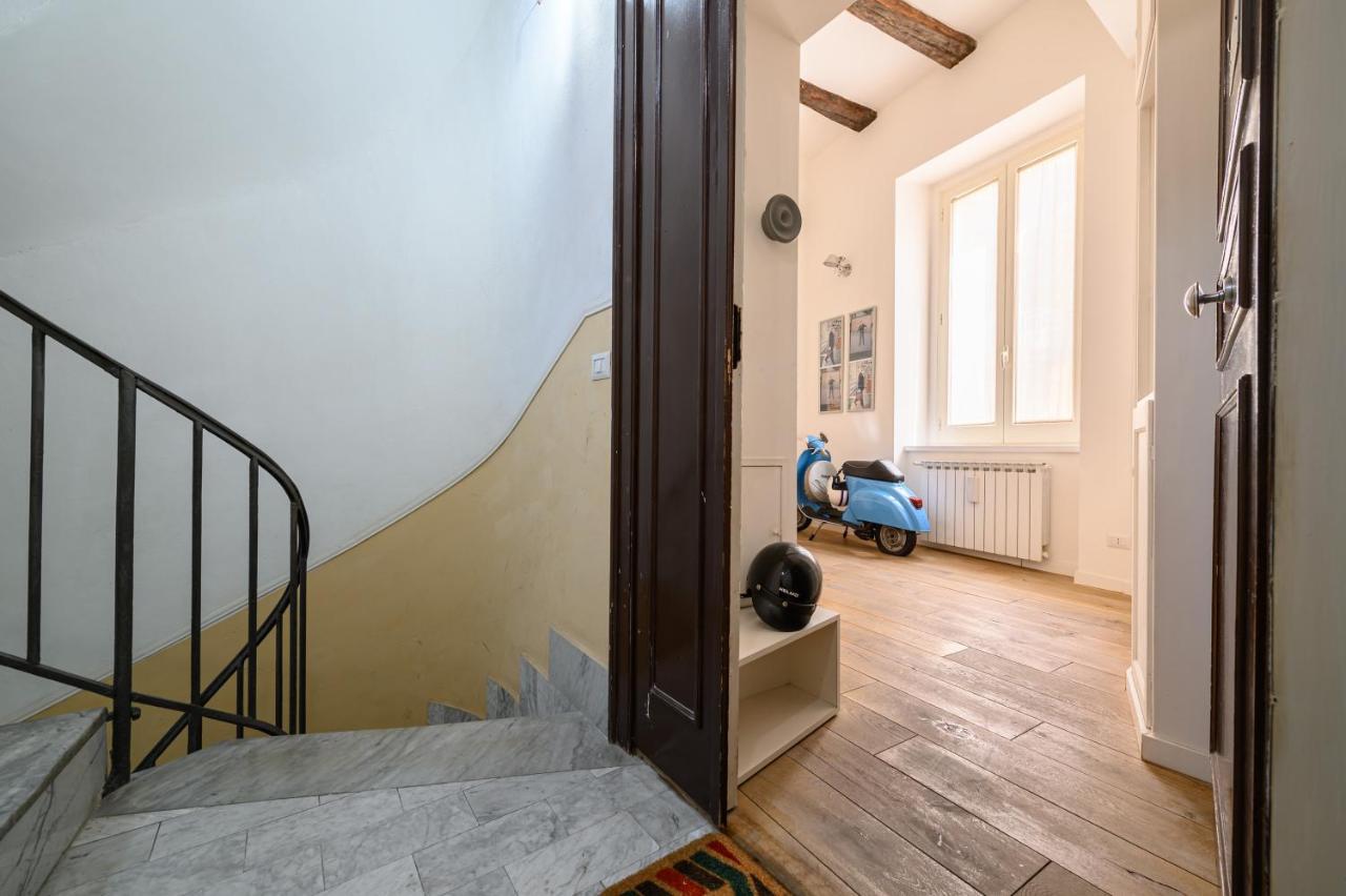 Vespa Appartamento Napoli